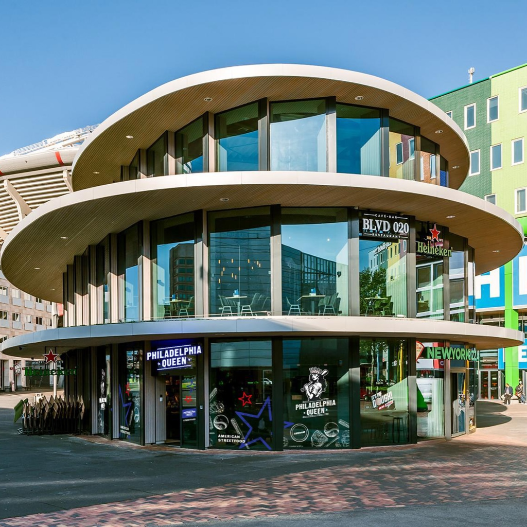 Meet the new queen in town!